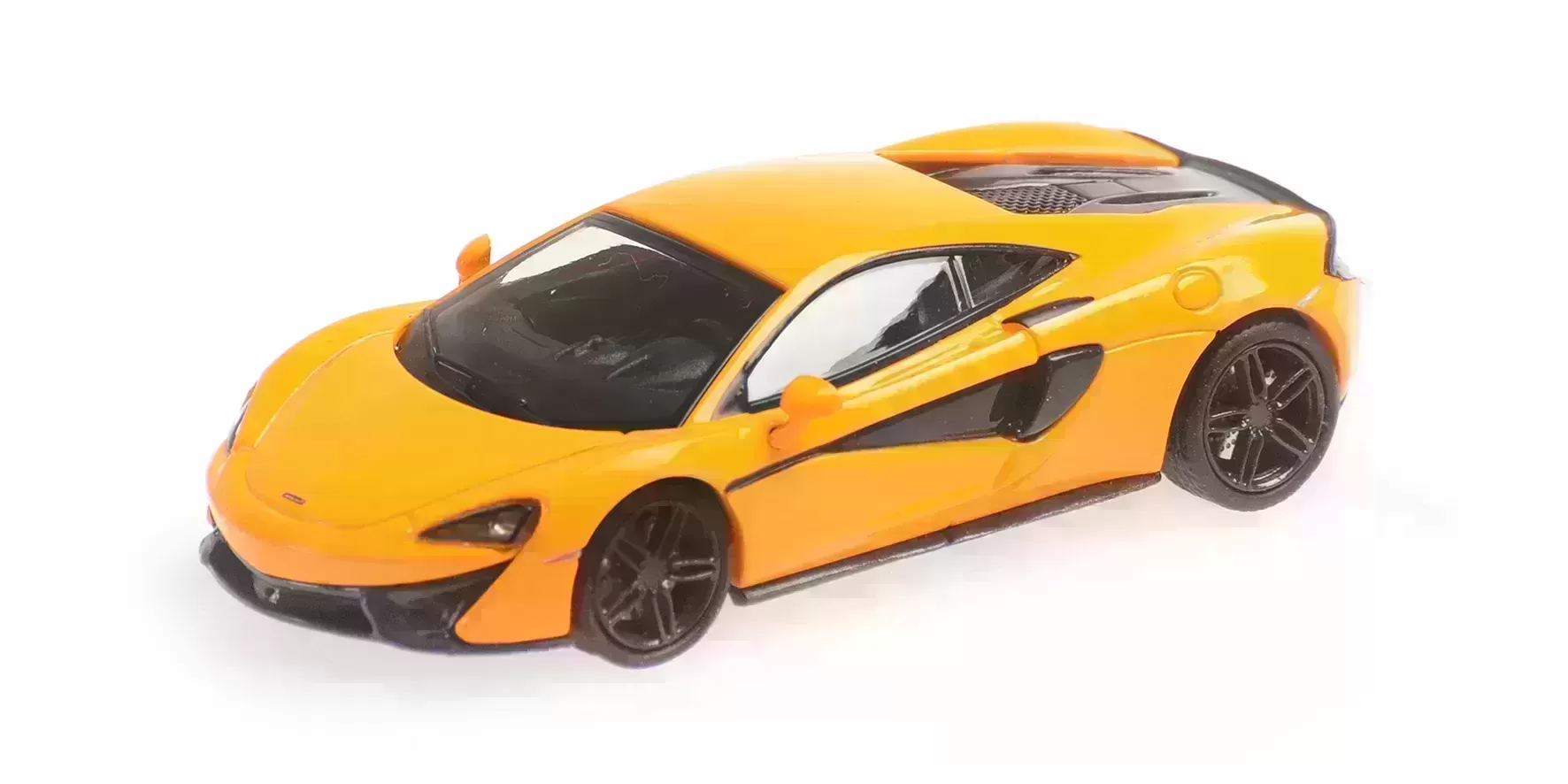McLaren 570S Oranje